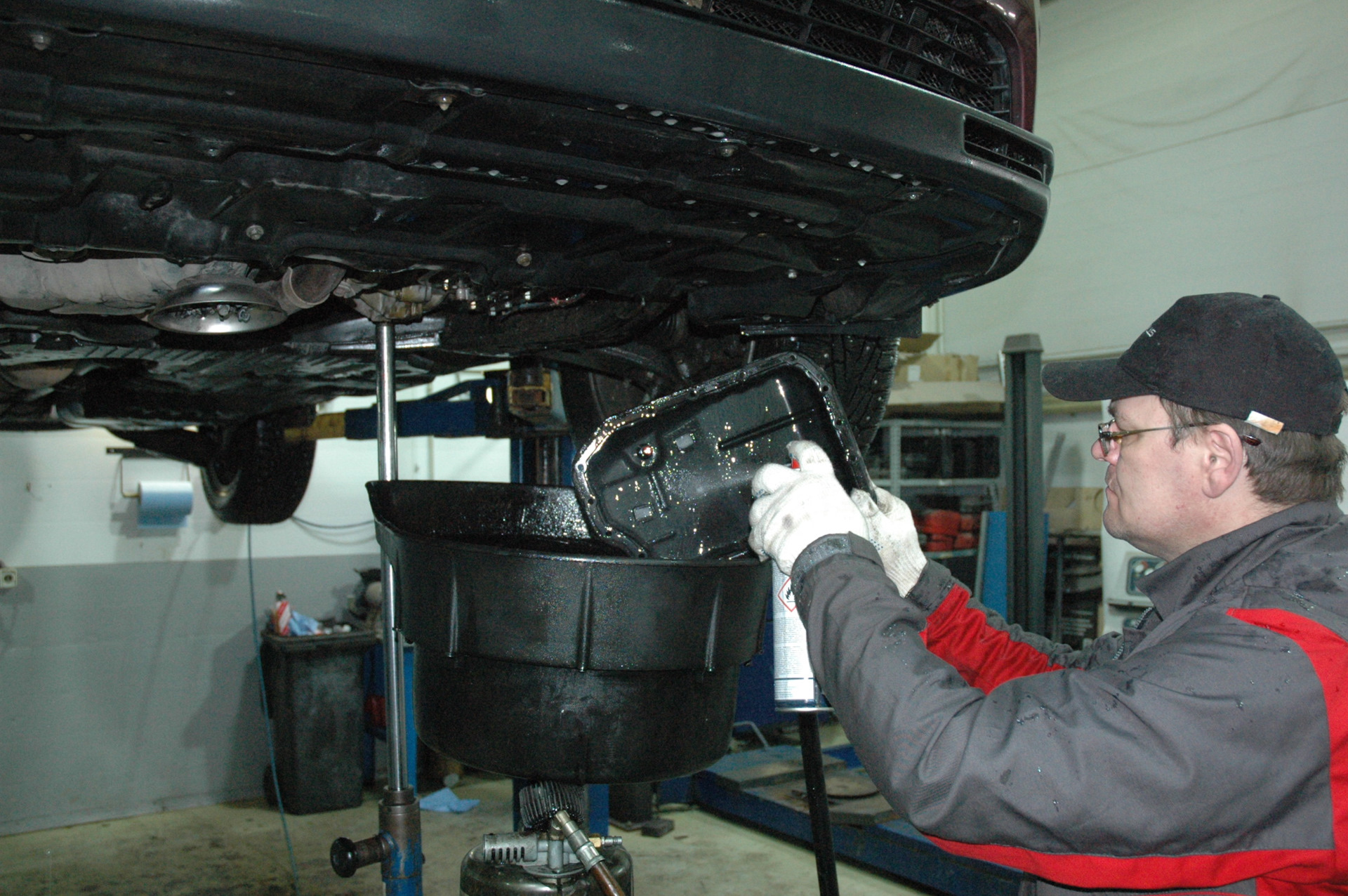 Техническое обслуживание двигателя Toyota Corolla E140/E150 в Ростове-на-Дону